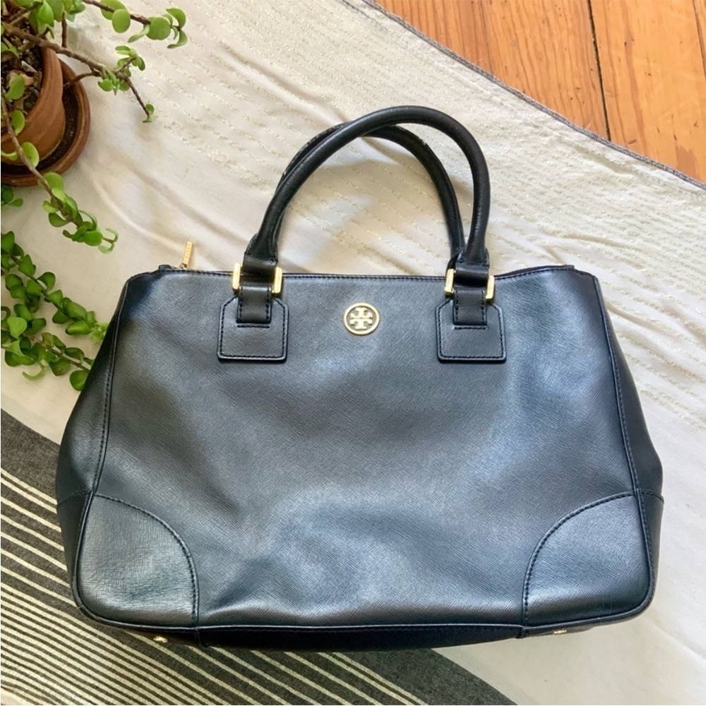 Tory Burch Robinson Double Zipper Black Leather Tote Bag Top Handle & Strap
